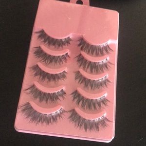 Wispie Eyelashes 😍